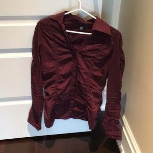 Super cute blouse!!! Eggplant coloured!!!